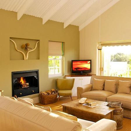 The M A P Room At Aloe Corner Self Catering Franschhoek Exterior photo